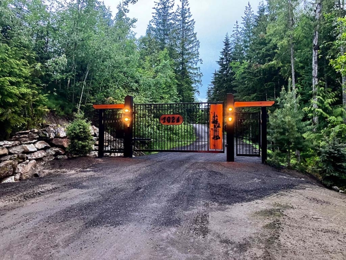 Motorized vehicle access gate for residential property completed.